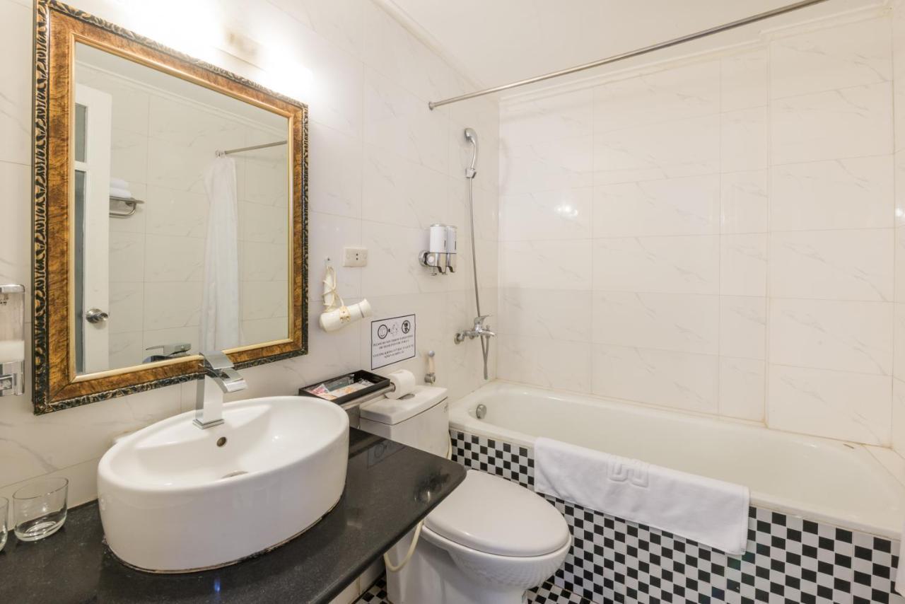 Hestia Legend Hotel Hanoi Esterno foto