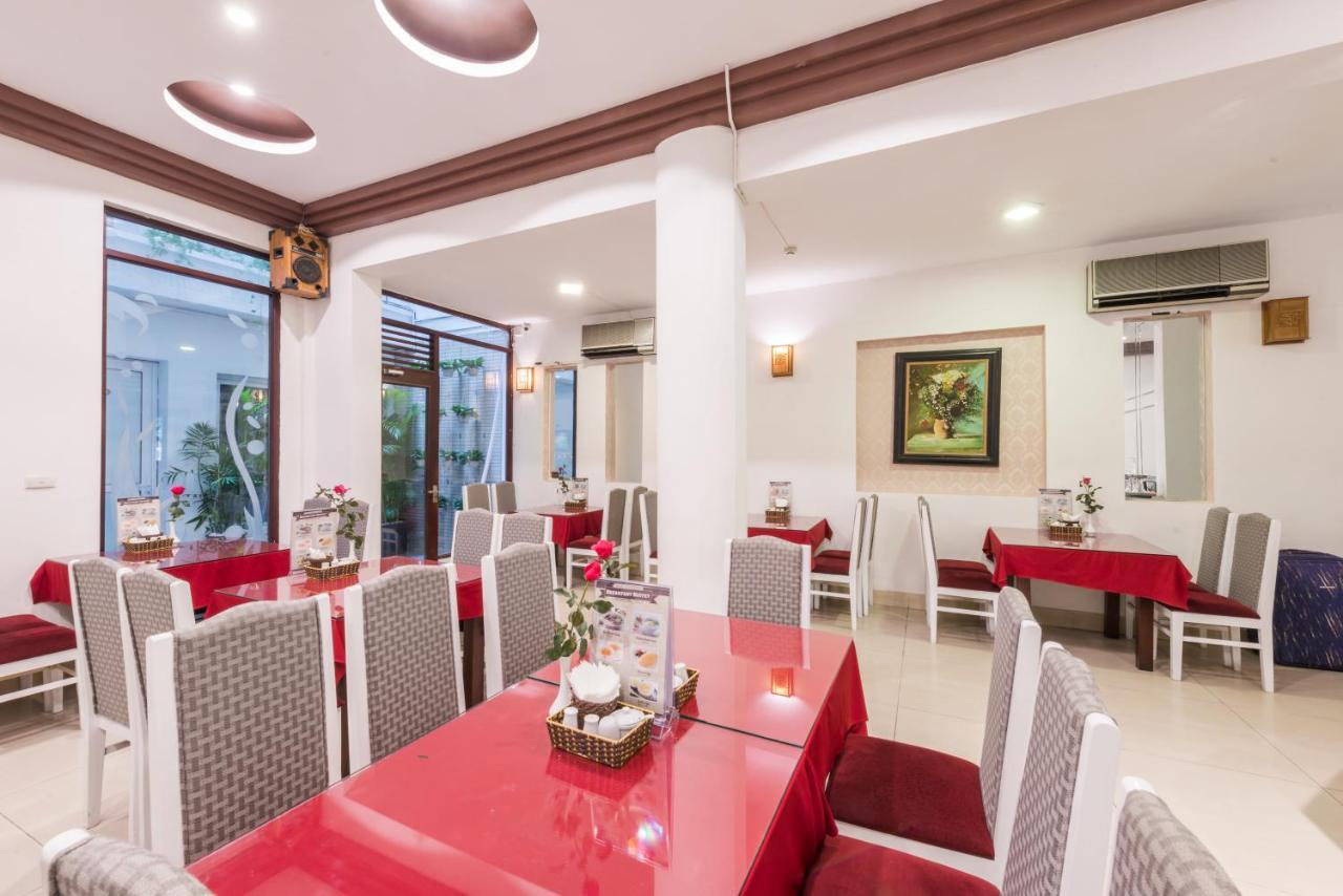 Hestia Legend Hotel Hanoi Esterno foto