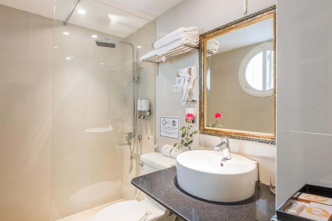 Hestia Legend Hotel Hanoi Esterno foto