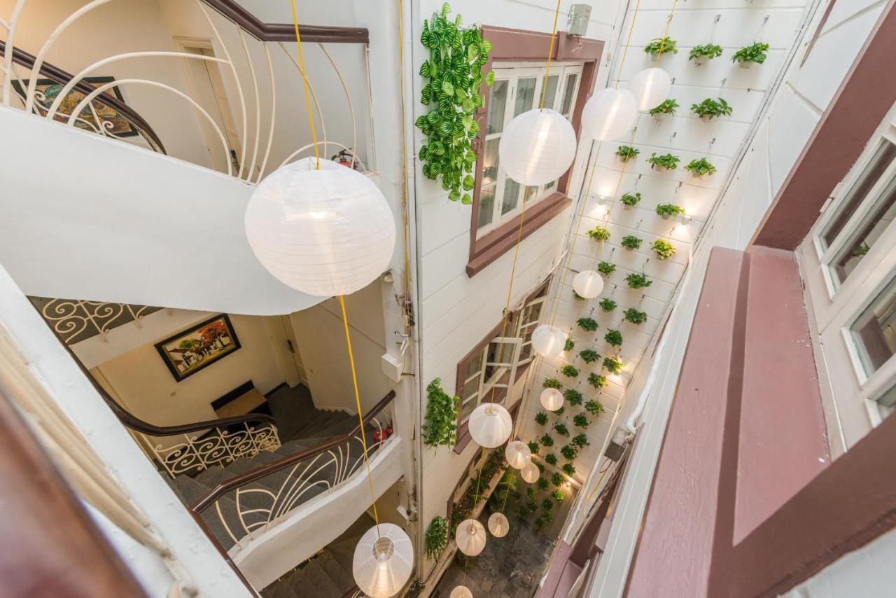 Hestia Legend Hotel Hanoi Esterno foto